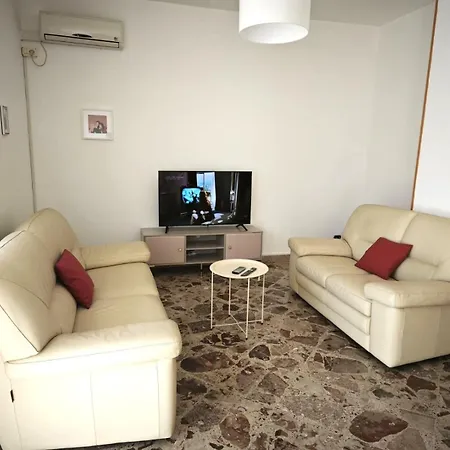 شقة Casa Annamaugio